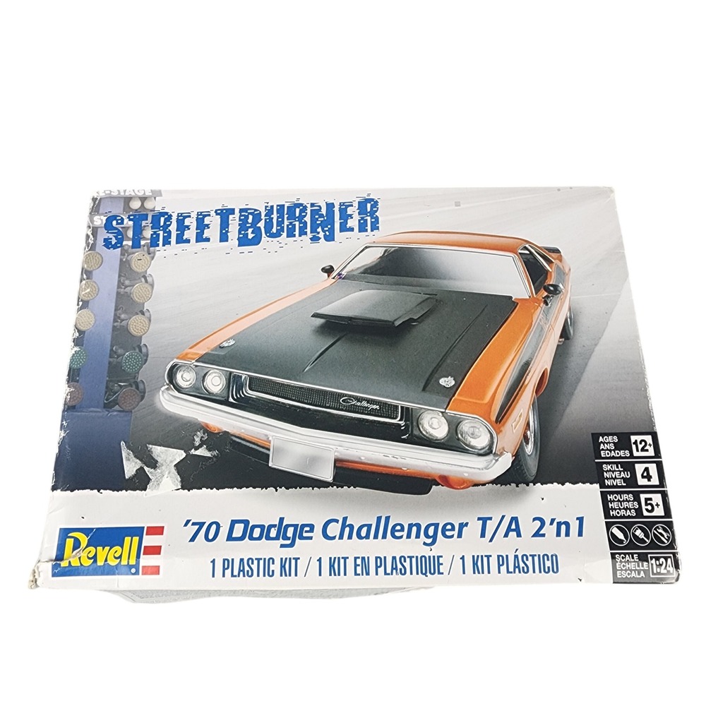 Revell 1970 Dodge Challenger T/A 2'n1 Model Kit 1/24 Streetburner 85-2596